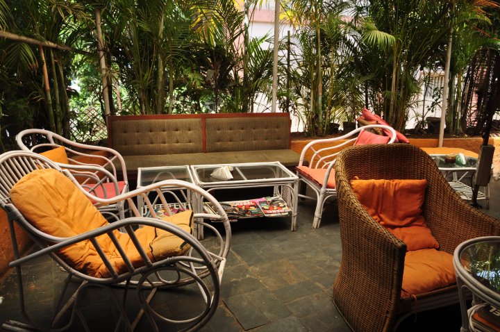 9 Cafes and Spots in Mumbai ideal for a writer